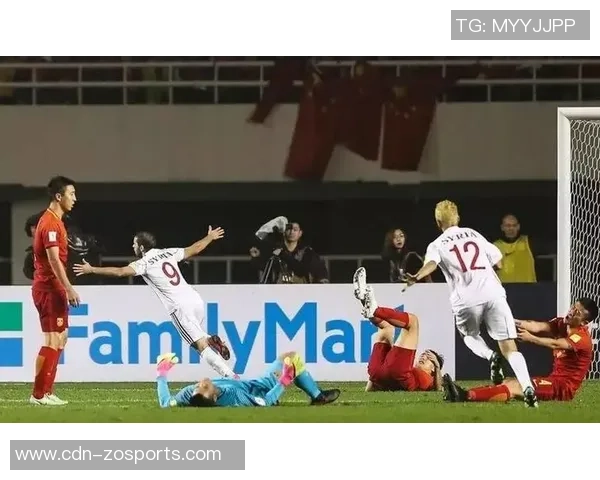 热血足球秘籍洗发水助你焕发活力与自信，尽享赛场激情与魅力