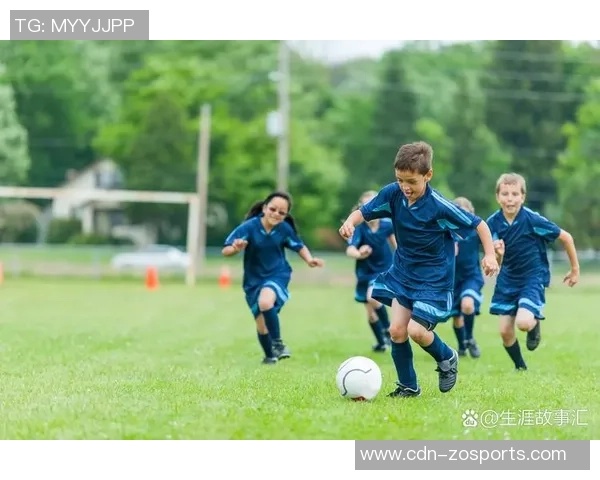 激情四溢的绿茵场上足球比赛展现团队精神与个人魅力的完美结合